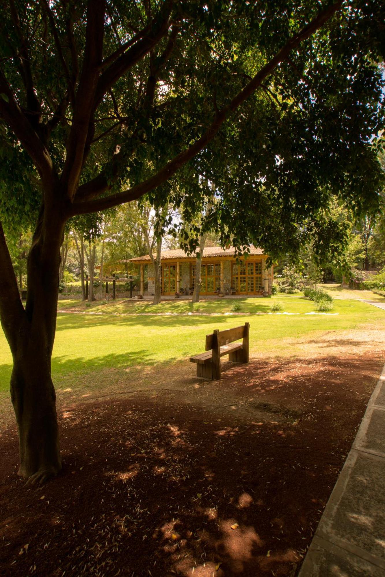 Hotel Rancho San Cayetano Zitacuaro Bagian luar foto