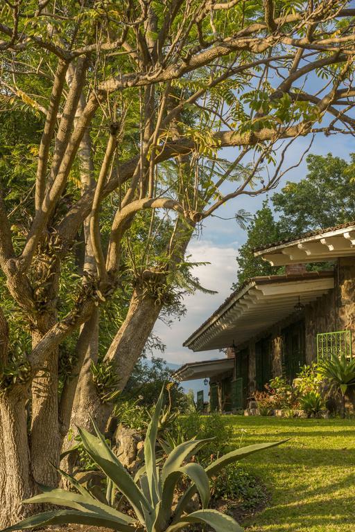 Hotel Rancho San Cayetano Zitacuaro Bagian luar foto